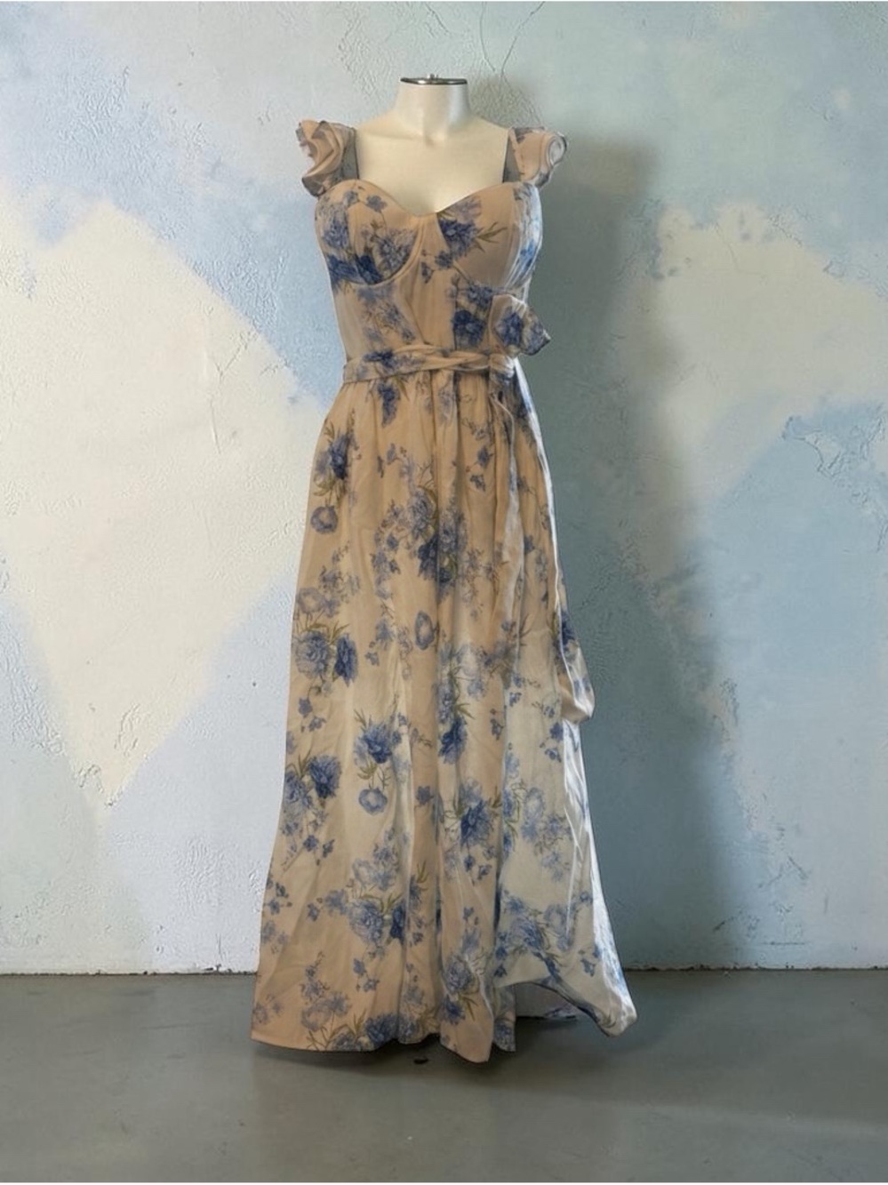 Dress Forum Cream and Blue Floral Tie-Waist Midi Dress